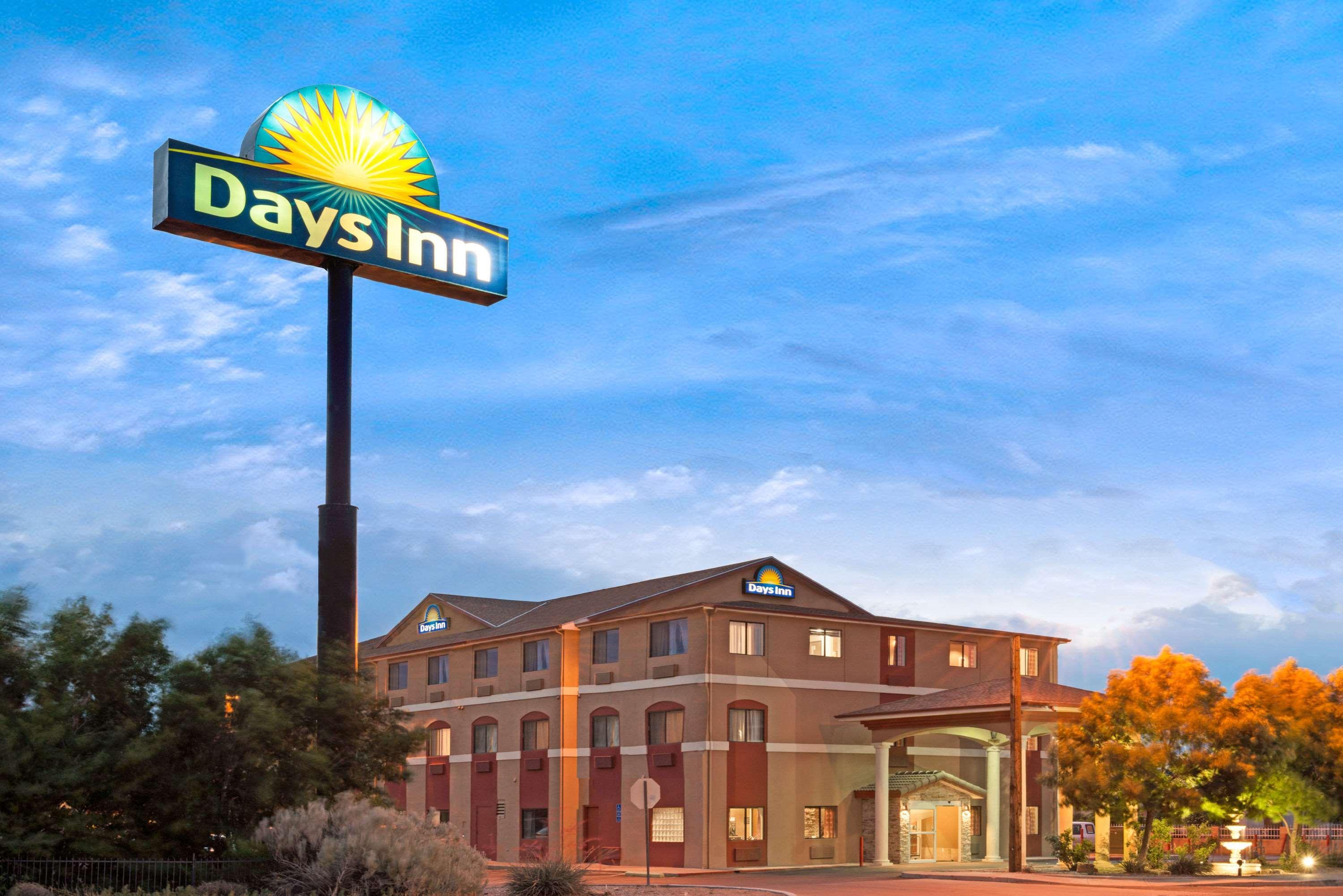 Days Inn By Wyndham Bernalillo Eksteriør bilde